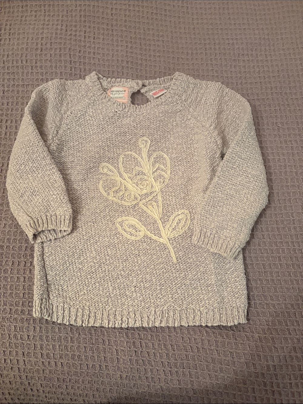 Zara Knitwear Light Gray Knit Sweater with Cream Floral Applique